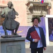 Tengo lezioni private di pianoforte, teoria e solfeggio